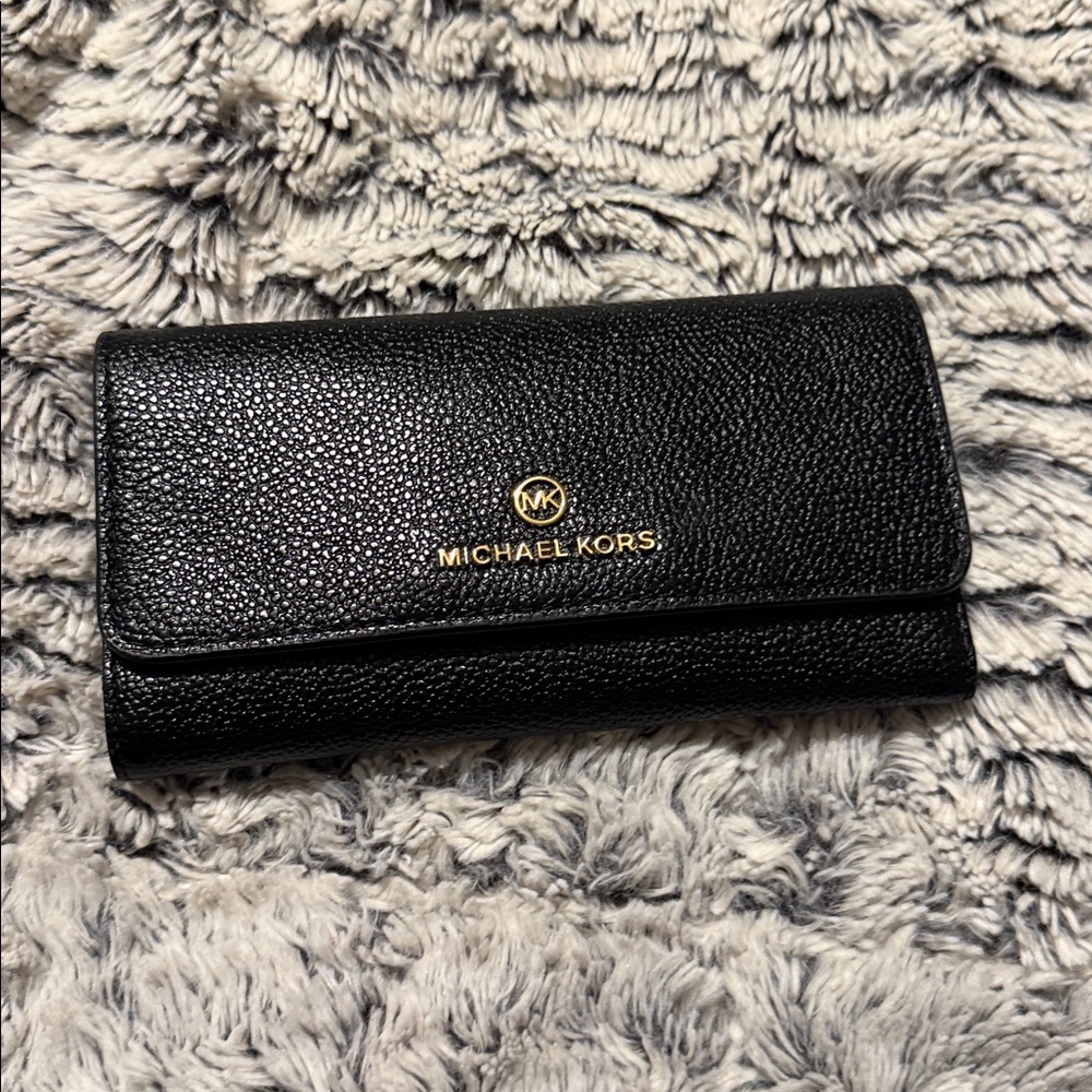 Michael Kors Black Pebbled Leather Backpack & Long leather wallet - Picture 3 of 8